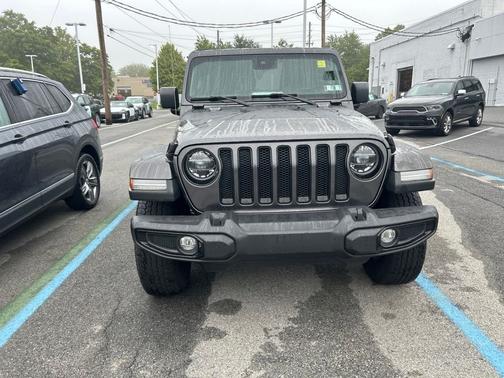 Gray 2022 Jeep Wrangler Unlimited Sahara Altitude