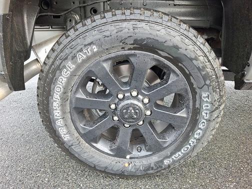 Ceramic Gray Clear-Coat Exterior Paint 2026 RAM 2500 Tradesman