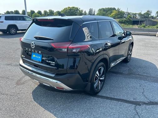 Black 2021 Nissan Rogue Platinum