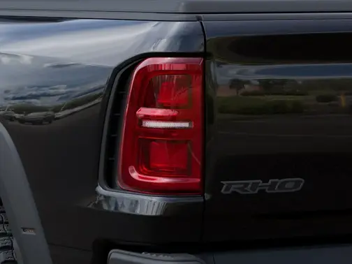 Diamond Black Crystal Pearl-Coat Exterior Paint 2026 RAM 1500 RHO