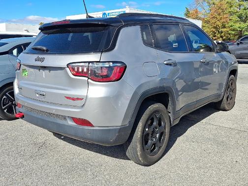 Silver 2023 Jeep Compass Trailhawk