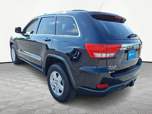 Black 2011 Jeep Grand Cherokee Laredo