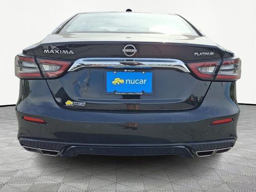 2023 Nissan Maxima Platinum