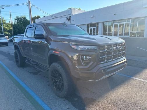 Brown 2024 GMC Canyon AT4