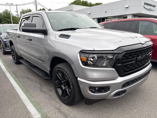 Silver 2024 RAM 1500 Big Horn/Lone Star