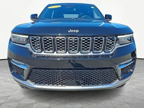 Black 2023 Jeep Grand Cherokee Summit Reserve