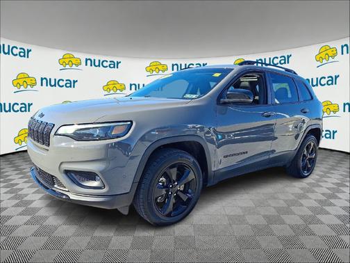 Gray 2023 Jeep Cherokee Altitude