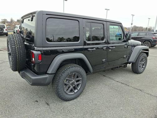 Black Clear-Coat Exterior Paint 2026 Jeep Wrangler Sport S