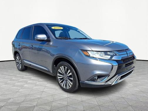 Gray 2020 Mitsubishi Outlander SE