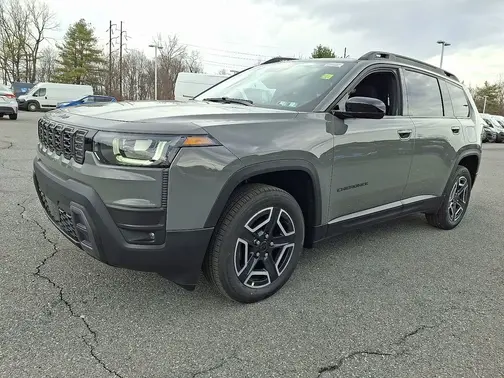Sting-Gray Clear-Coat Exterior Paint 2026 Jeep Cherokee Laredo