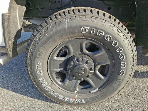 Bright White Clear-Coat Exterior Paint 2026 RAM 3500 Tradesman