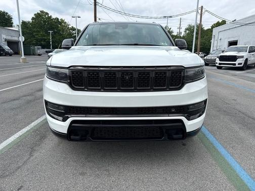 White 2023 Jeep Grand Wagoneer Series III