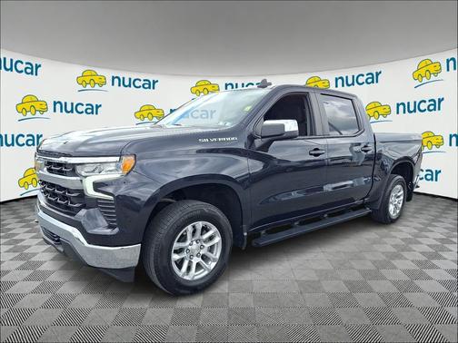Gray 2022 Chevrolet Silverado 1500 LT