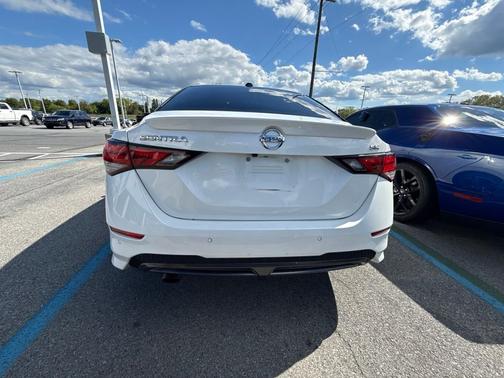 White 2020 Nissan Sentra SR