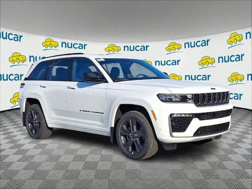 Bright White Clear-Coat Paint 2027 Jeep Grand Cherokee Limited Reserve 4x4