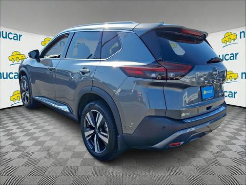 Gray 2023 Nissan Rogue SL