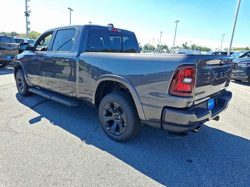 Granite Crystal Metallic Clear-Coat Exterior Paint 2027 RAM 1500 Big Horn/Lone Star