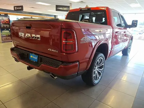 Molten Red Pearl-Coat Exterior Paint 2026 RAM 1500 Tungsten