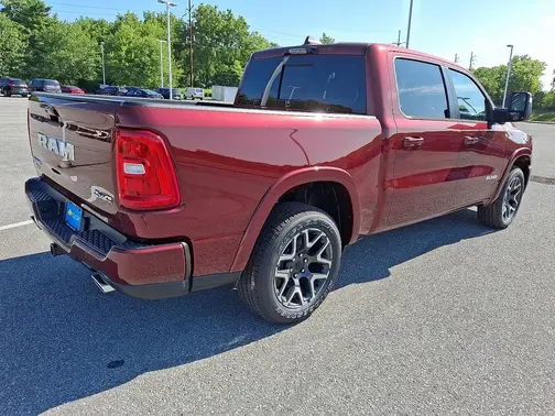 Delmonico Red Pearl-Coat Exterior Paint 2026 RAM 1500 Laramie