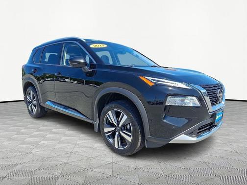 Black 2023 Nissan Rogue Platinum