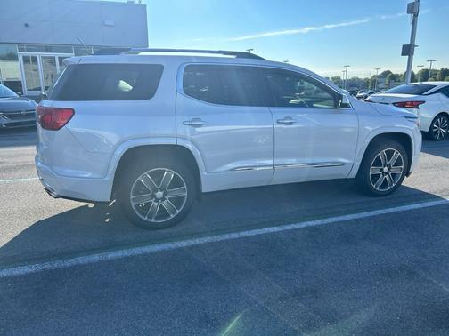 White 2019 GMC Acadia Denali