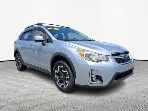 Silver 2016 Subaru Crosstrek 2.0i Premium