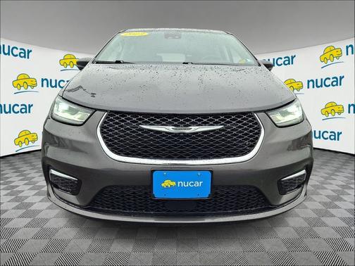 Gray 2023 Chrysler Pacifica Touring L