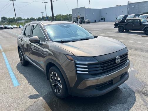 Brown 2025 Nissan Kicks SV