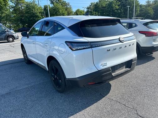 White 2025 Nissan Murano SV
