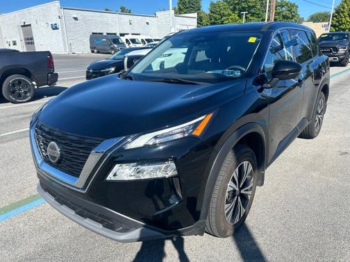 Black 2021 Nissan Rogue SV