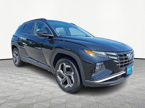 Black 2023 Hyundai TUCSON SEL