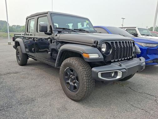 Black 2023 Jeep Gladiator Sport