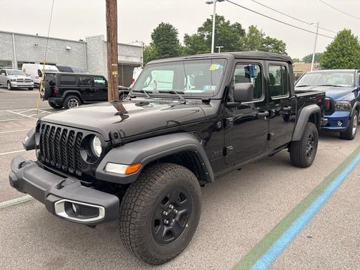 Black 2023 Jeep Gladiator Sport