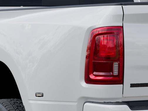 Bright White Clear-Coat Exterior Paint 2026 RAM 3500 Big Horn