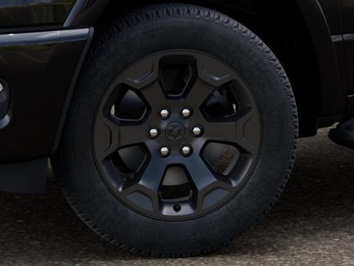 Diamond Black Crystal Pearl-Coat Exterior Paint 2026 RAM 1500 BIG HORN