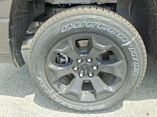 Granite Crystal Metallic Clear-Coat Exterior Paint 2026 RAM 1500 Express