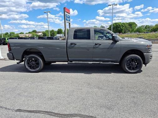 Ceramic Gray Clear-Coat Exterior Paint 2026 RAM 2500 Tradesman