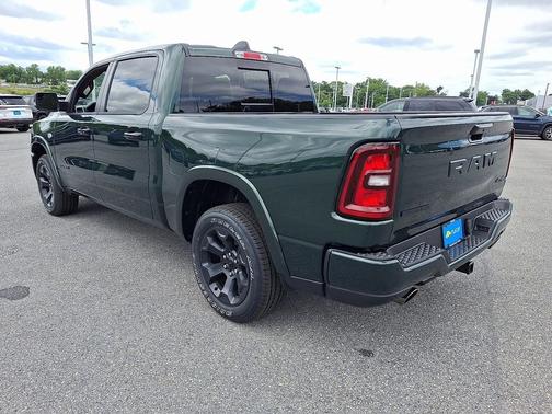 Serrano-Green Metallic Exterior Paint 2026 RAM 1500 Big Horn/Lone Star