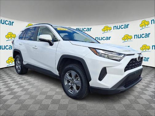 White 2025 Toyota RAV4 Hybrid XLE