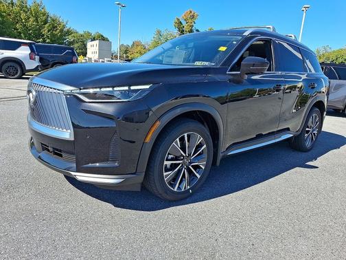 Black 2026 INFINITI QX60 LUXE