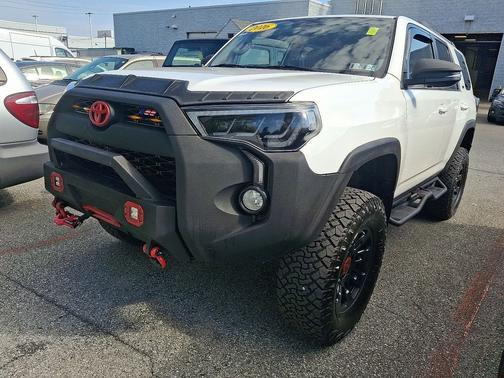 White 2016 Toyota 4Runner SR5 Premium