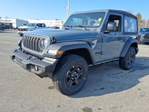Anvil Clear-Coat Exterior Paint 2026 Jeep Wrangler Sport