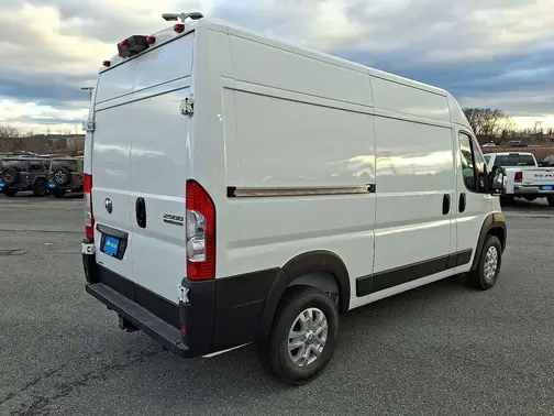 Bright White Clear-Coat Exterior Paint 2026 RAM ProMaster 2500 High Roof