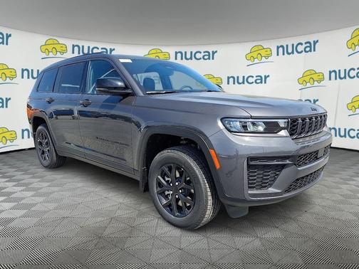 Baltic Gray Metallic Clear-Coat Exterior Paint 2026 Jeep Grand Cherokee L Altitude
