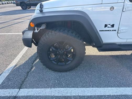 White 2009 Jeep Wrangler X