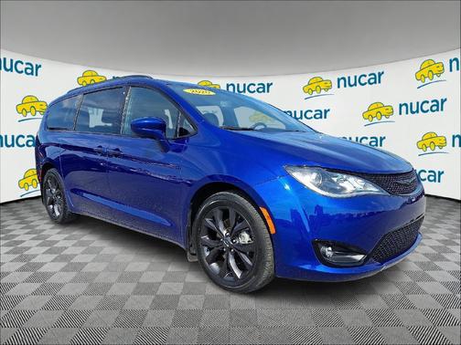 Blue 2020 Chrysler Pacifica Touring L