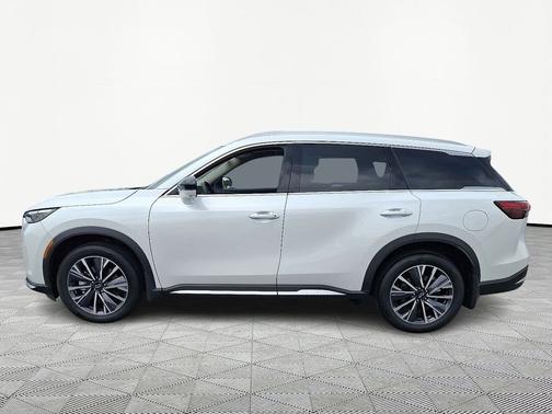 White 2026 INFINITI QX60 LUXE