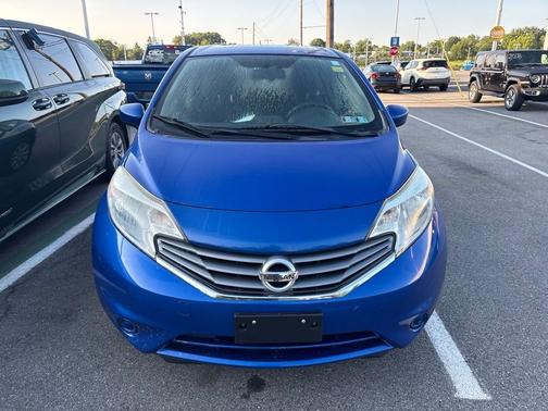 Blue 2015 Nissan Versa Note SV