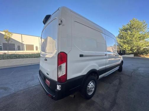 2022 Ford Transit-250 Base