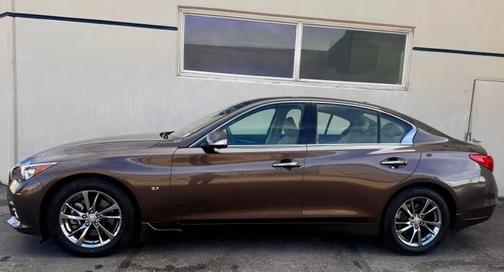 2015 INFINITI Q50 Premium